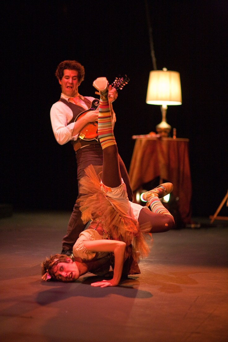 2_mi-casa-theatres-countries-shaped-like-stars-part-of-the-31st-high-performance-rodeo-photo-by-alex-cairncross-1